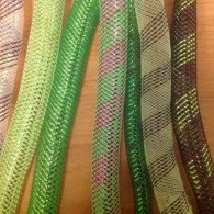 tubes groen met goud, zwart paars